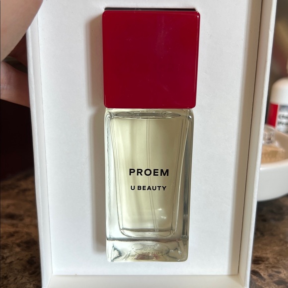 U Beauty PROEM Eau de Parfum 50 ml - Picture 6 of 8